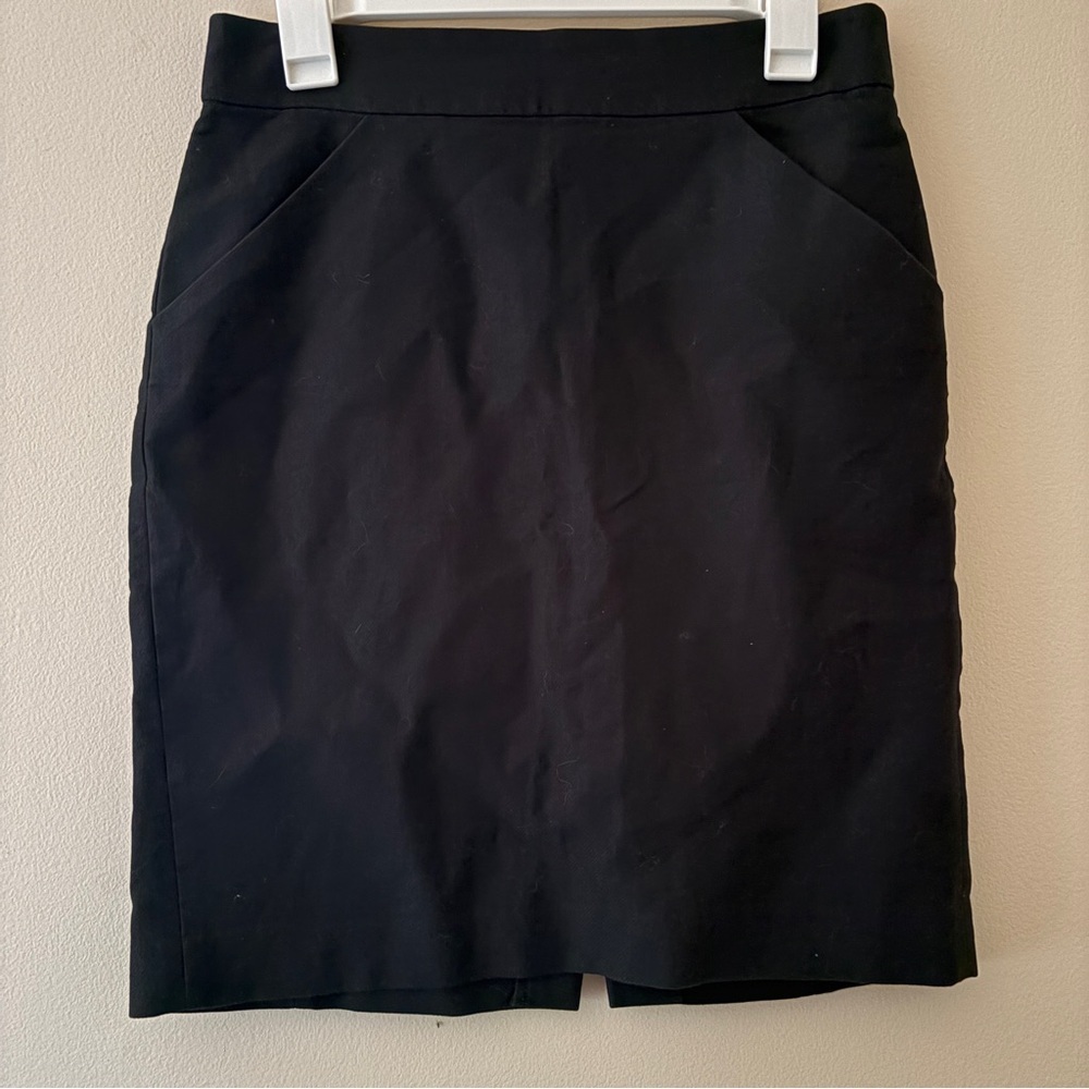 J.Crew Black Pencil Skirt Women’s Size 4 Career Office Stretch Classic - Picture 1 of 3